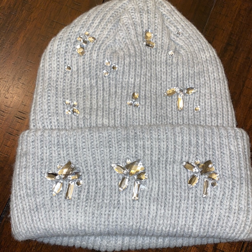 Warm and nice hat